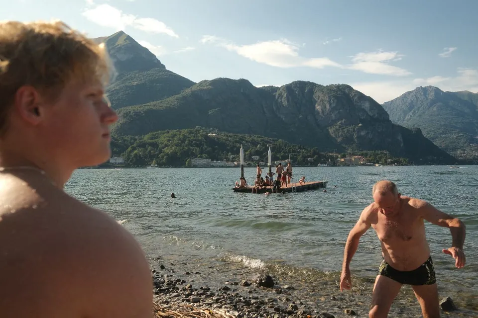 Swimmers at Lake Como, unedited RAW